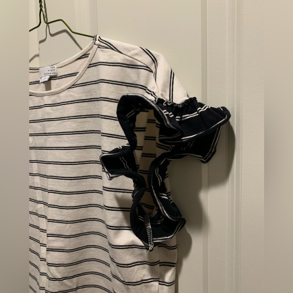 Ten Sixty Sherman Ruffle Embellished T-shirt - Picture 5 of 5